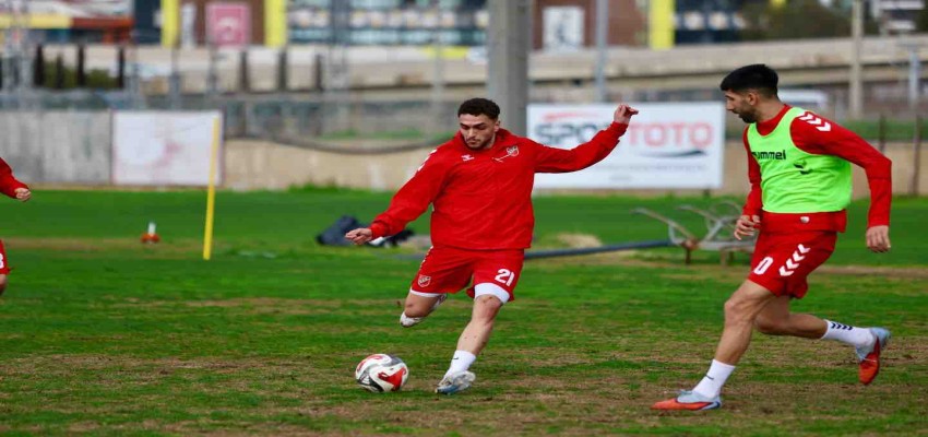 Kaf Kaf, İzmir Çoruhlu FK'yi konuk ediyor