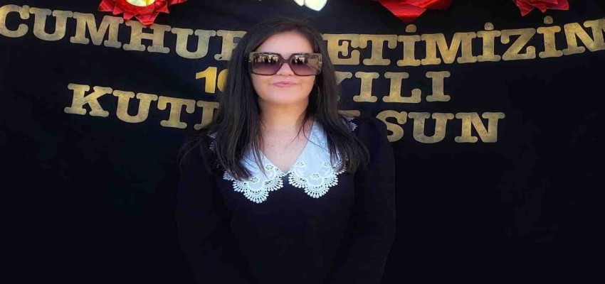 2 Nisan Dünya Otizm Günü'nde işaret diliyle farkındalık yarattılar