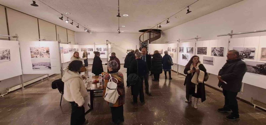 Midilli'den sonra ikinci sergi Sakız Adası'nda