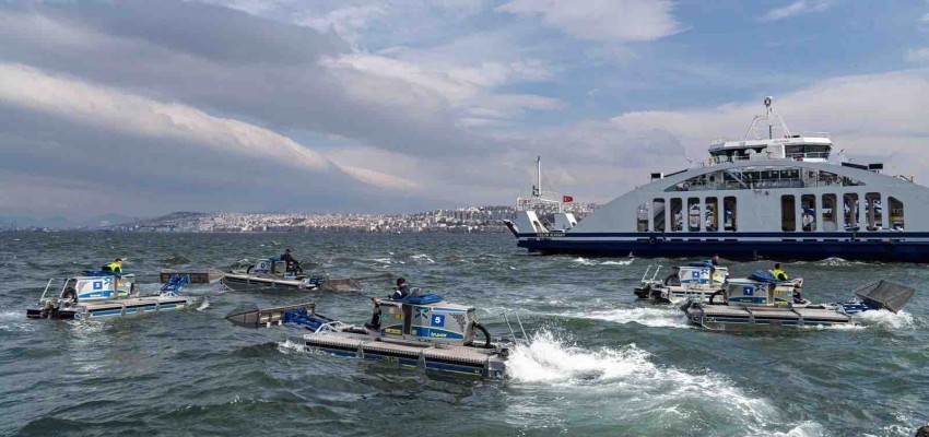 İzmir Körfezi’nin temizliği için takviye güç