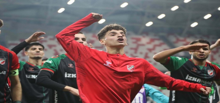 Karşıyaka'da Adem, Fenerbahçe'ye imzayı atıyor