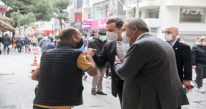 CHP Karşıyaka’dan esnafa: Derdiniz derdimizdir