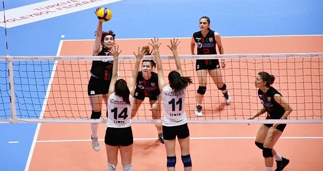 Karşıyaka final grubuna galibiyetle başladı