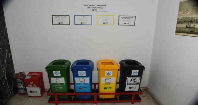 İMEAK Deniz Ticaret Odası İzmir Şubesi Sıfır Atık Belgesi'ni aldı