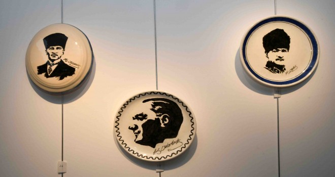 İmece Çini Grubu'nun sergisi YKSM'de