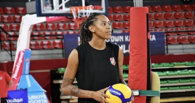 KSK Voleybol'da yabancılar ile yollar ayrıldı