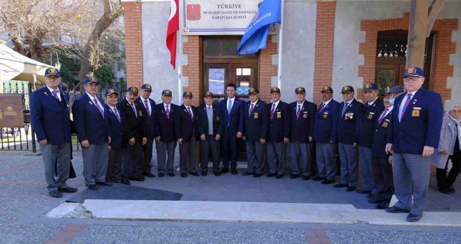 CHP’li İrfan Önal Karşıyaka'da gazilerle buluştu