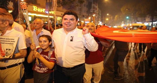 Buca’da Zafer Bayramı coşkusu