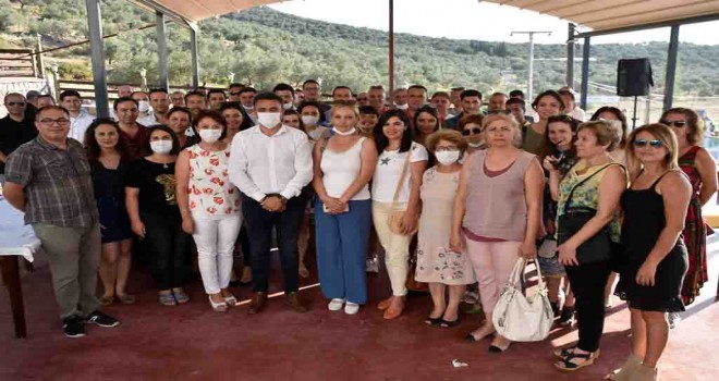 Dikili’de toplu sözleşme mutluluğu