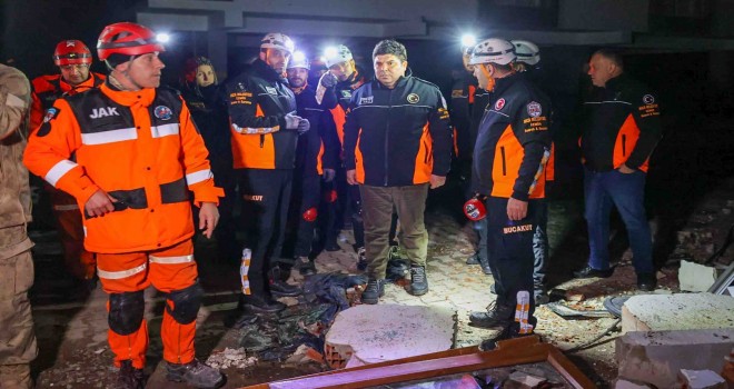 Buca’nın kurtarma ekibi afet bölgesinde
