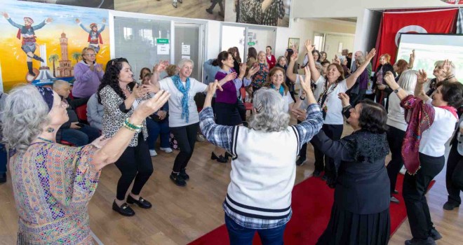 Karşıyaka'da Yaşlılar Haftası coşkuyla kutlandı