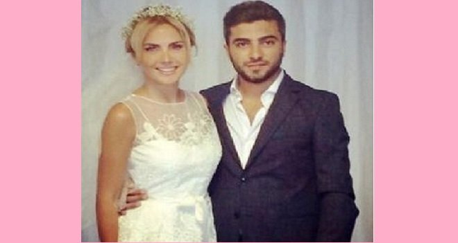 ECE ERKEN İZMİR'DE EVLENDİ