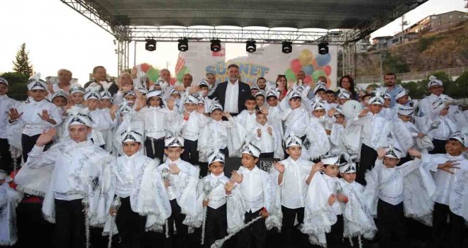 Bayraklı’da toplu sünnet şöleni