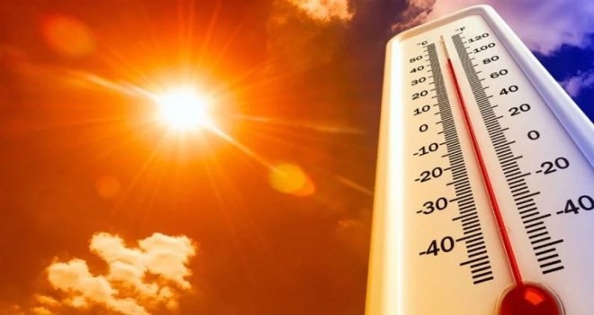 Karşıyaka'da termometreler 43,3 dereceyi gösterdi