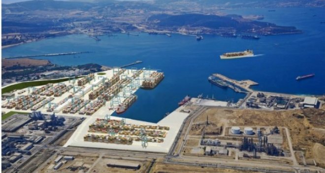 Ege'nin en büyük konteyer limanı gün sayıyor