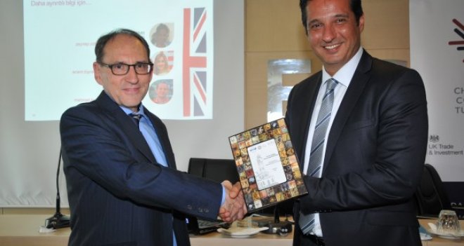 EGİAD, genç işadamları için İngiltere’yi mercek altına aldı