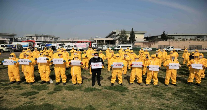 Covid-19 ile mücadele ekibi görev başında