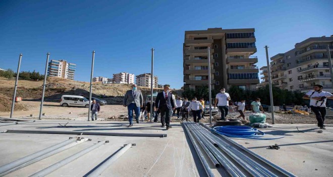 İzmir’e iki yeni yaşam alanı