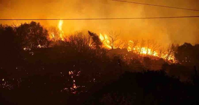 Çeşme'de yangın...
