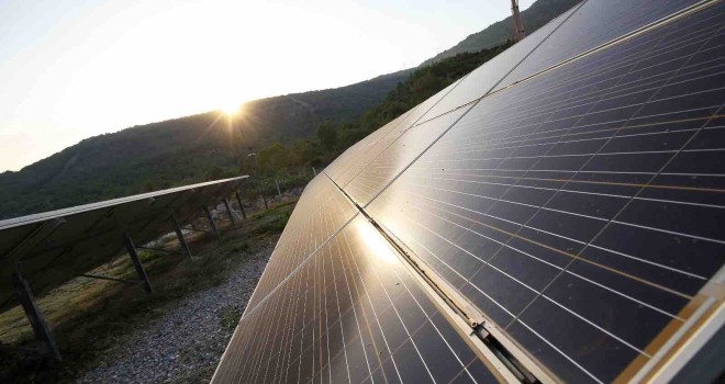 Karşıyaka gücünü güneşten alıyor