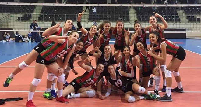 Arkasspor'u yenen Karşıyaka Yıldız liderliğe yükseldi