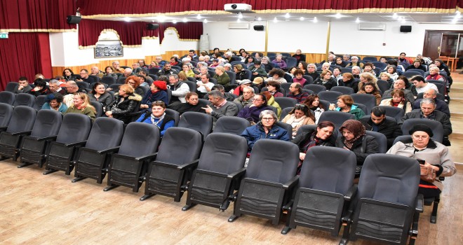 Foça'da kış sinemaları devam ediyor