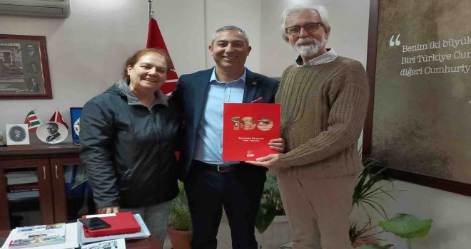 Gazeteci-yazar Prepol, Karşıyaka Belediyesi meclis üyeliğine aday adayı oldu