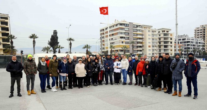 Aday Yelken Hakemi Semineri Karşıyaka'da düzenlendi