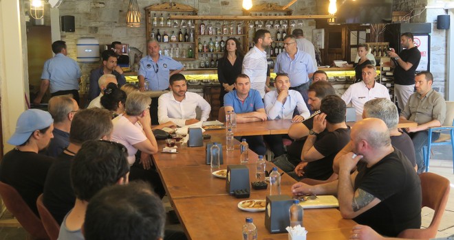 Başkan Fatih Gürbüz Yeni Foça esnafıyla buluştu