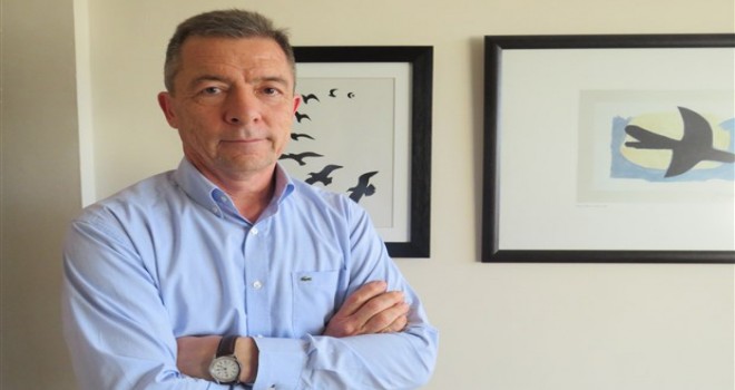 Karşıyaka Rotary Kulübü'nden Prof. Dr. Sayıner'e Rotary hizmet ödülü