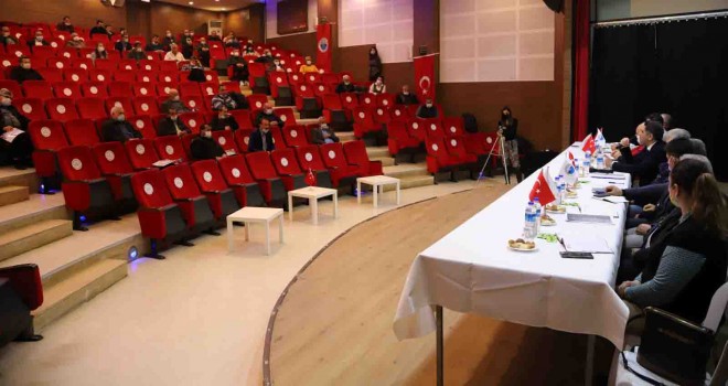 Başkan Kayalar muhtarlarla buluştu