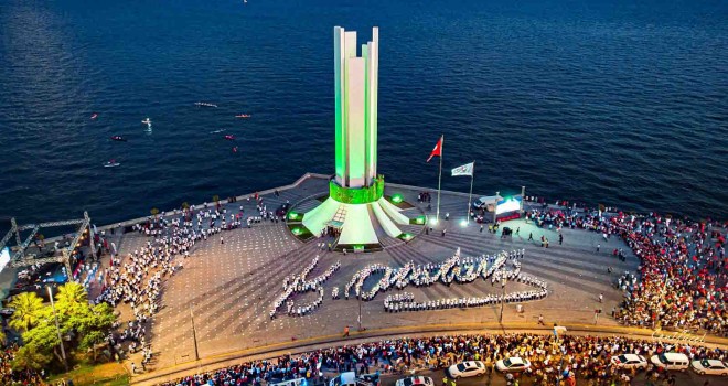 2022 Zeybek Tek Yürek gösterisine Atatürk imzalı final