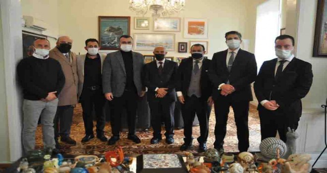 İZVAK Dinamik Grup, Başkan Soyer ile bir araya geldi