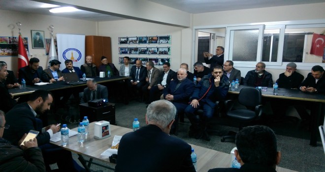 İzmirli STK’lara devlet destekleri anlatıldı