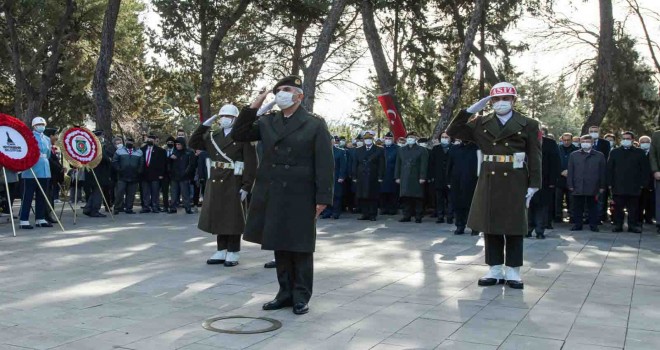107. yılında Çanakkale Deniz Zaferi İzmir’de anıldı