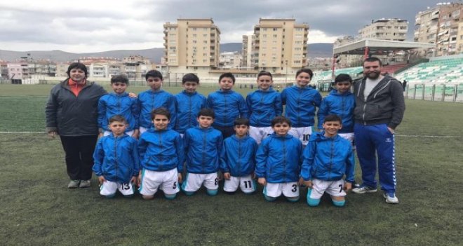 Fevzipaşa Ortaokulu 8'li Finaller'de