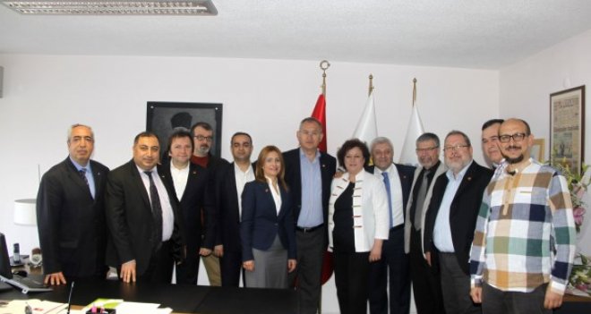 Gazeteci adaylar İGC'yi ziyaret etti