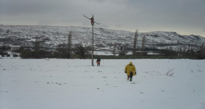 GDZ Elektrik Dağıtım karda, kışta, yağmurda, çamurda sahada 