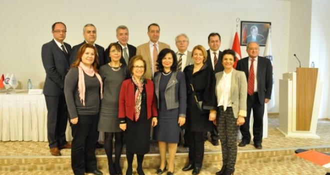 Geleceğe dair temenni ve sorunlar Tıp Bayramı etkinliklerinde dile getirilecek