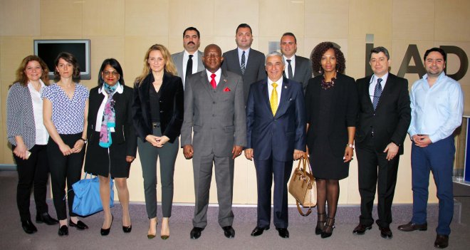 Güney Afrikalı Büyükelçi’den İzmir çıkarması