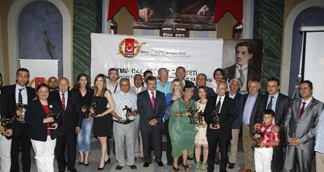 HASAN TAHSİN GAZETECİLİK YARIŞMASI ÖDÜLLERİ DAĞITILDI...