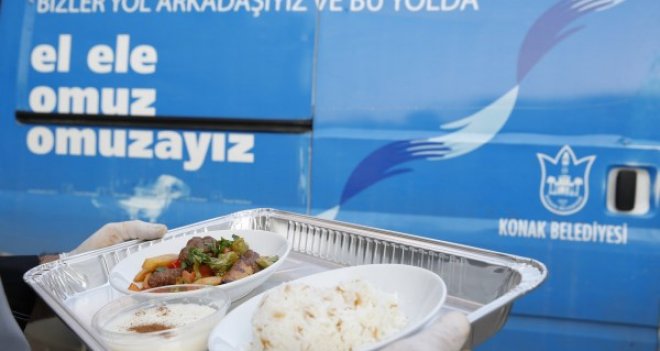 Hem karınları hem gönülleri doyuran hizmet