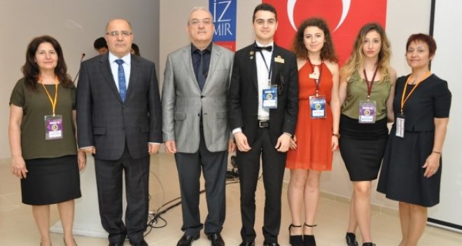 İAL Model Birleşmiş Milletler Konferansı İzmir Üniversitesi’nde yapıldı 