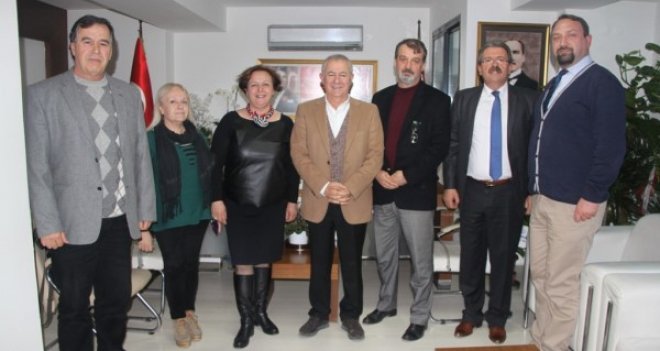 İGC'den CHP İzmir'e ziyaret