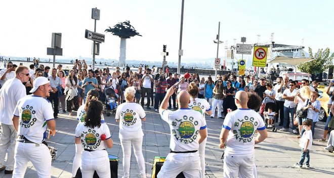 İkinci Kordon'da yayaların günü...