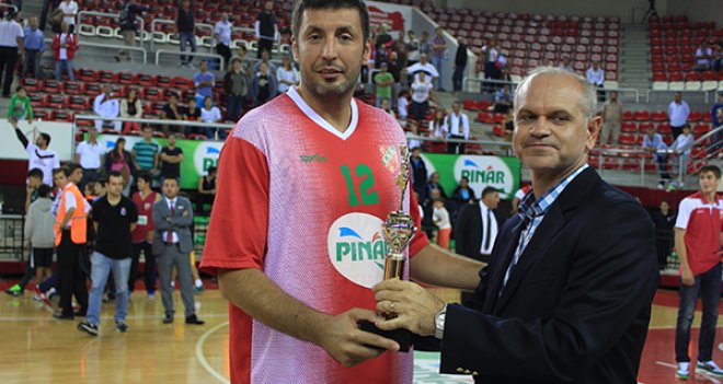 İnanç Koç 450.maçına çıktı