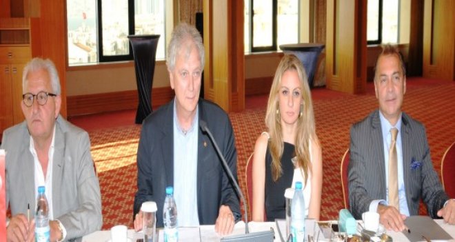 İş Dünyası uyardı: Türkiye yangın yerine döndü