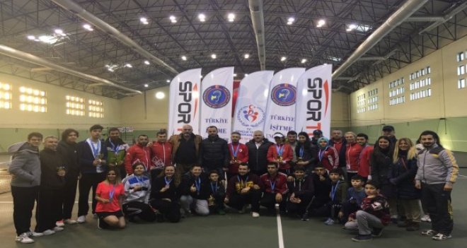 İşitme Engelliler Türkiye Tenis Şampiyonası sona erdi