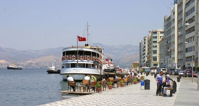 İzmir 26.9 dereceyle Şubat ayı sıcaklık rekorunu kırdı!