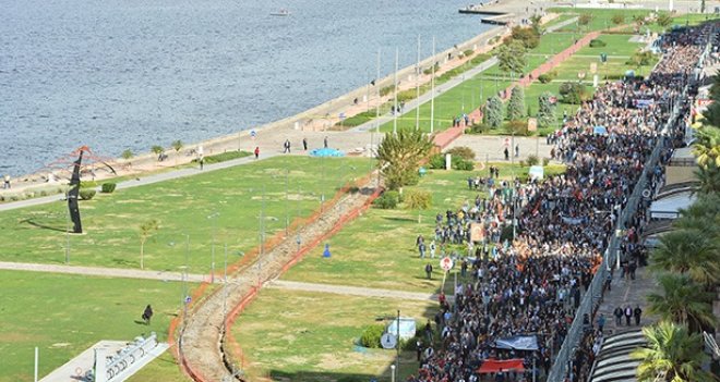 İzmir, Ata'sı için tek yürek oldu